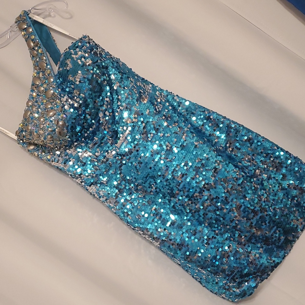 Tony Bowls One strap sequin cocktail dress Blue/Silver